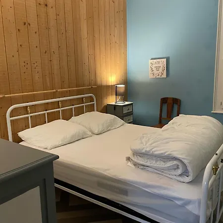 Les Ilous Proche Tatil Evi *